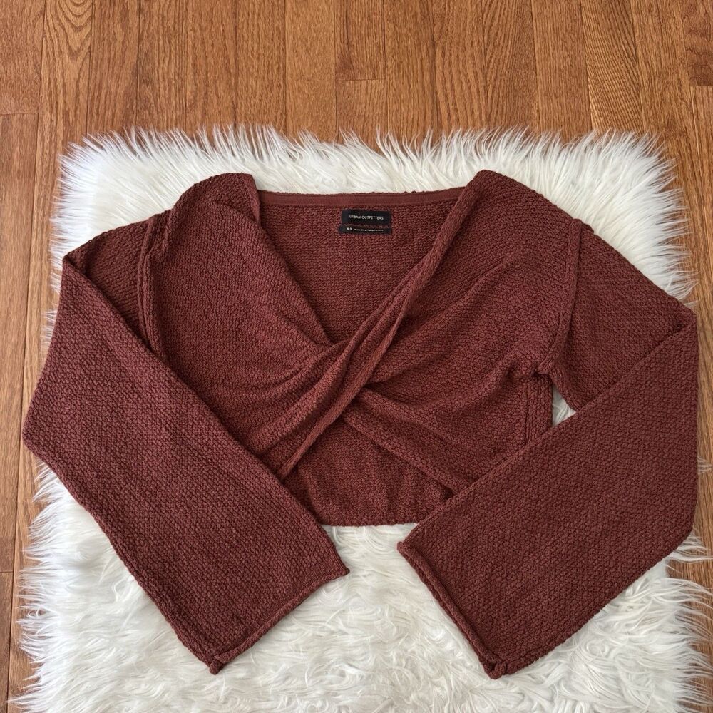 Urban Outfitters Knit Sweater Women’s Medium Twist Front Cropped Red Rust Boho